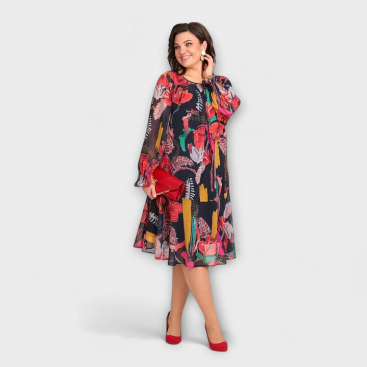 Caroline - elegantní šaty pro plné velikosti pro maximální pohodlí