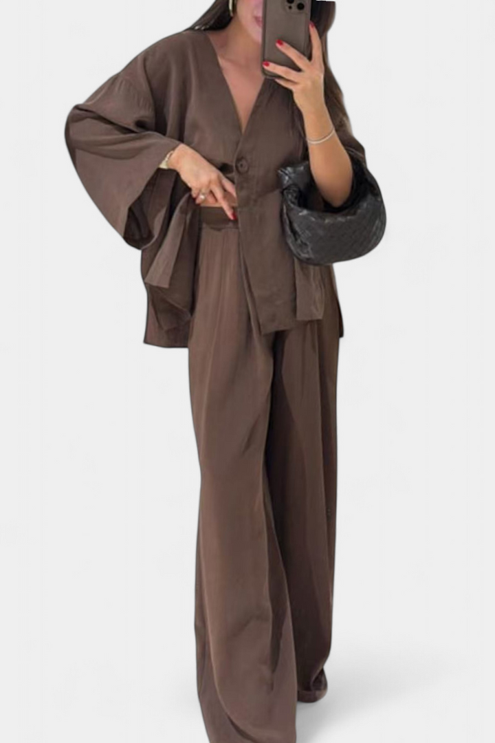 Eli Oversize Sada Top s Výstřihem do V a Rovné Kalhoty