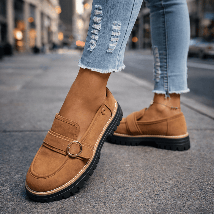 AMELRA CHUNKY LOAFERS