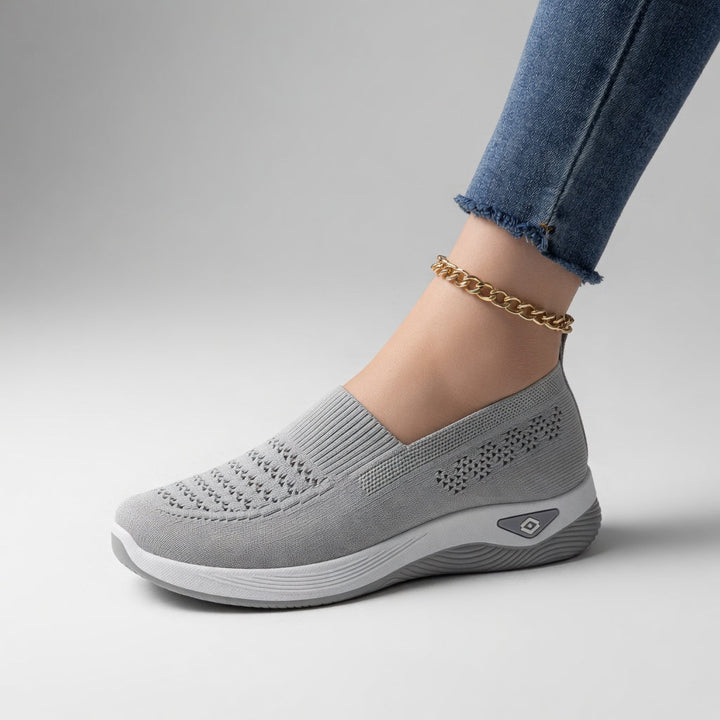 Inésine™ — Slip-on ajouré lehké přírodní pohodlí na každý den