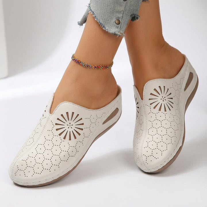 Floralie™ — Květinové muly s vyřezávaným designem pro každodenní pohodlí