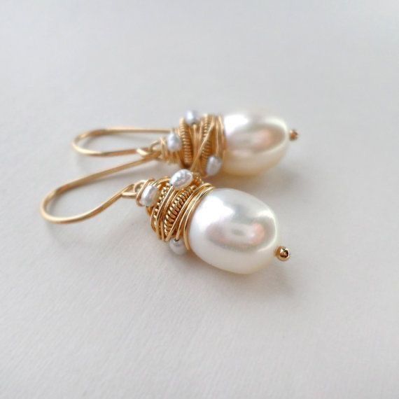 Náušnice Vintage Pearl Golden Threads
