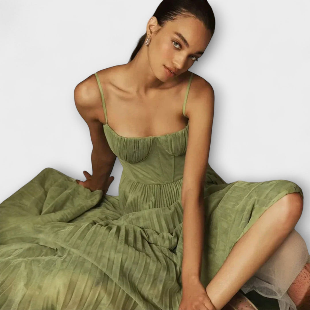 Lucrezia - elegantní šaty s kouzlem