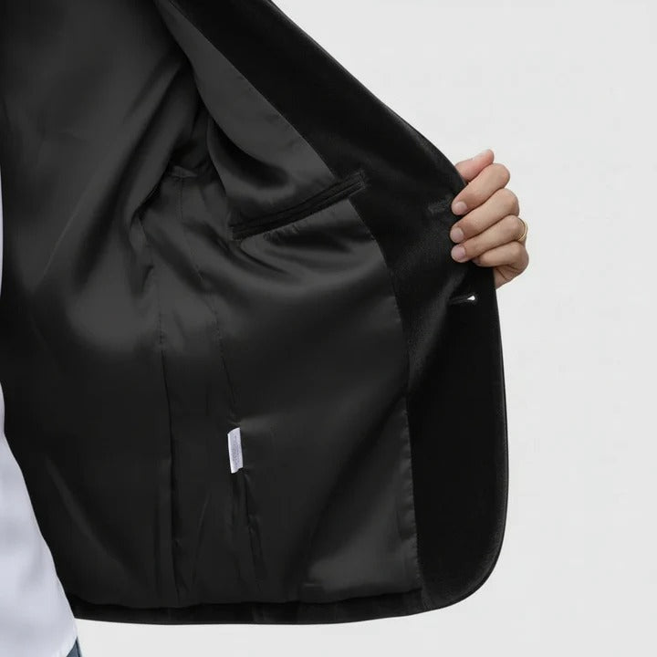 Kristýna – Elegantní dámský blazer s klasickým střihem